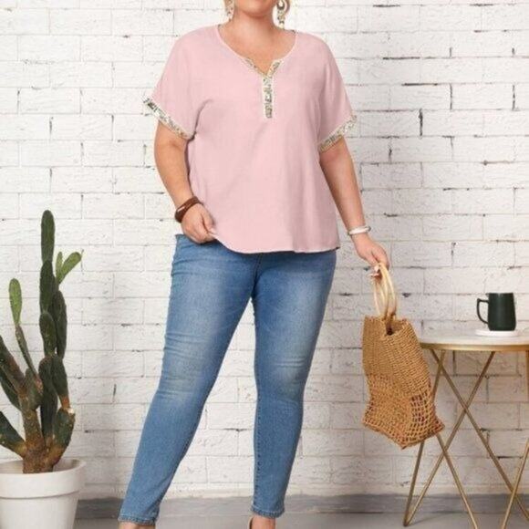 NEW Boutique Brand Plus Sequin Detail Top Pink Women's Size 4X - Picture 1 of 6